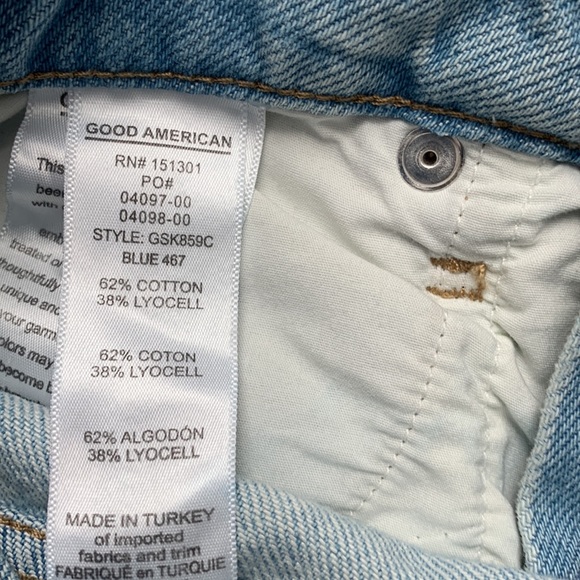 Good American Mini skirt size 0/25 - Picture 3 of 3